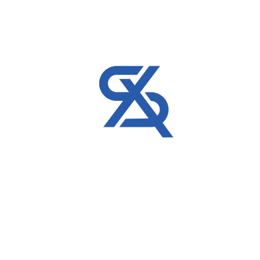 Blaues SX-Logo über weißem Text "SilexSOLAR by DeinDACH" auf dunkelgrünem Hintergrund.
